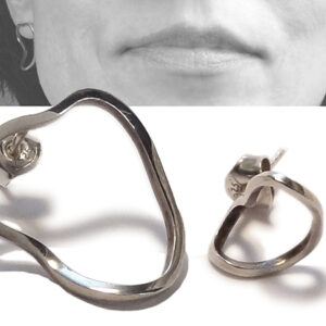 Asymmetrical-korvakorut