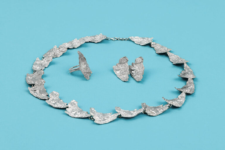 Roihu-Heini-Hanninen-Vuoden-koru-2024-finalisti-kuva-Jules-Beryl-Ellina-Noronen-3