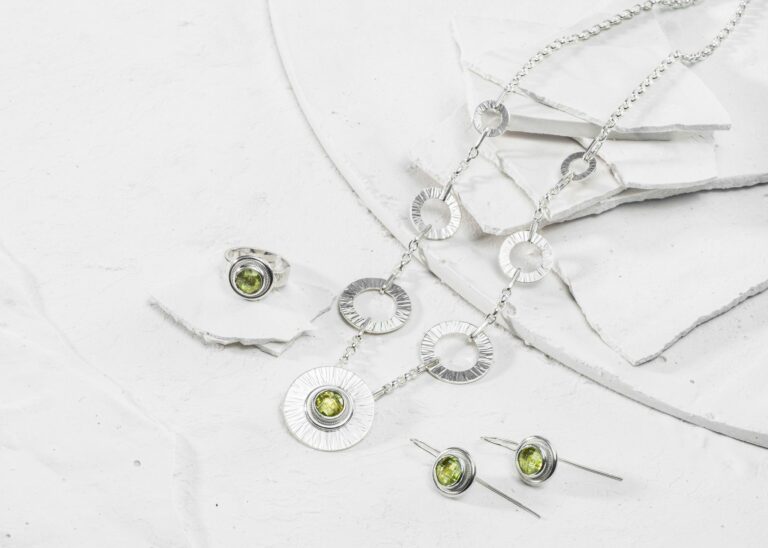 Kati Aholan ja Markku Lehdon Väreilyä