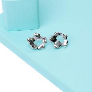 juicy-by-nature-coreilla-jewelry Isot näyttävät, suomalaiset korvakorut hopeasta