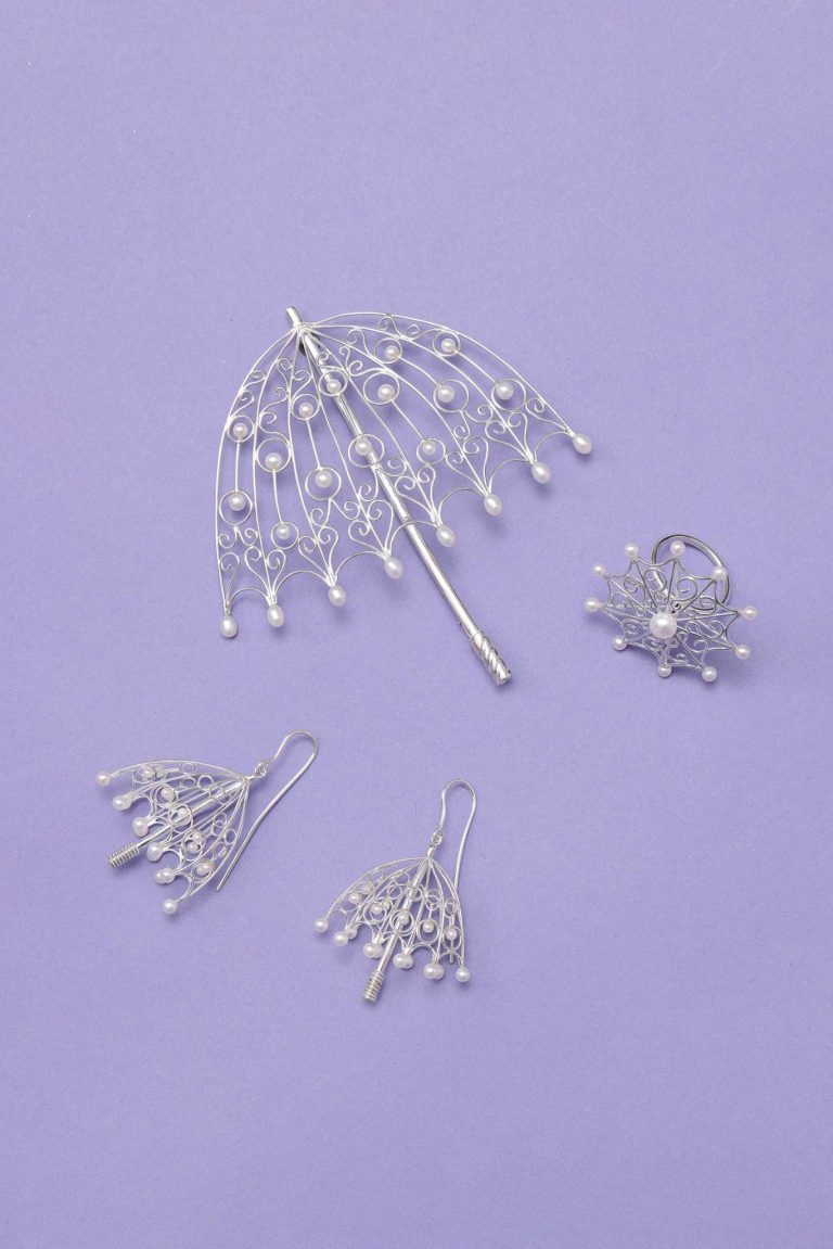 Pia-Mari Jull Suoja, Vuoden koru 2025 -finalisti, kuva Jules & Beryl, Ellina Noronen